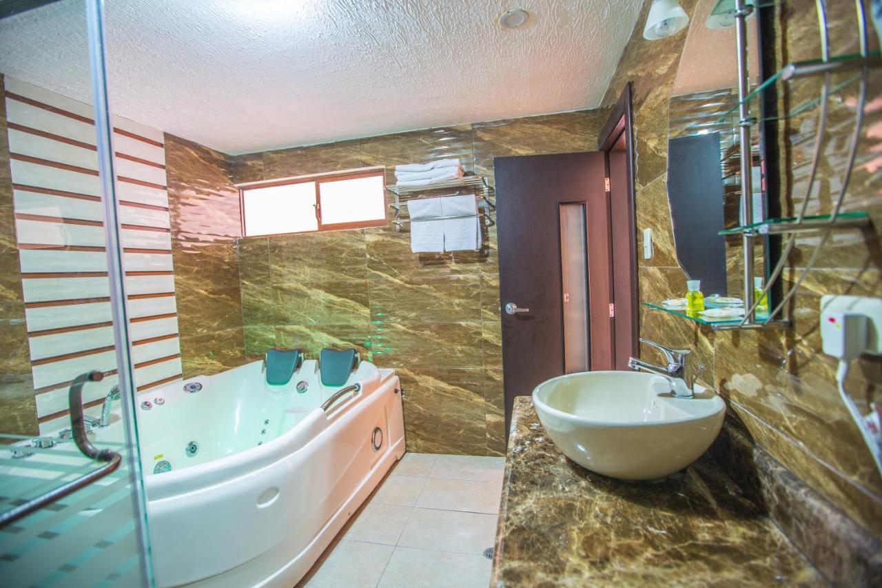 La Kapital Hotel Ambato Eksteriør billede